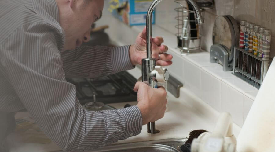 Professional Leak Detection in Low Moor, IA